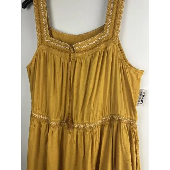 Old Navy Sleeveless Waist Defined Embroidered Clip Dot Maxi Dress Plus Size 3X - Picture 6 of 15